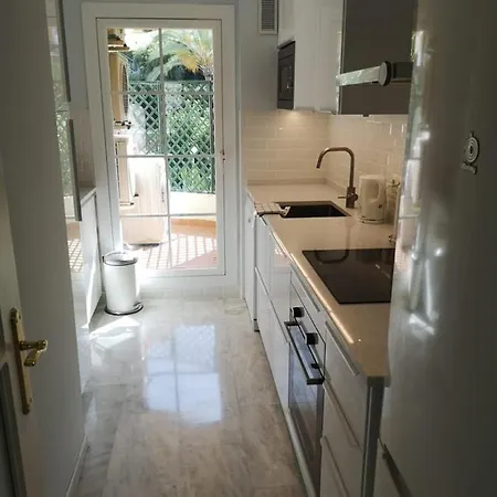 Apartment Senorio De Aloha
