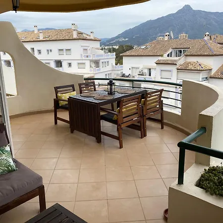 Apartment Senorio De Aloha Marbella